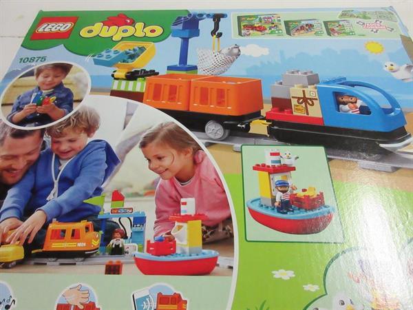 Grote foto lego duplo treinen goederentrein 10875 20al 45 kinderen en baby overige