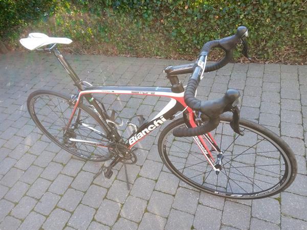 Grote foto bianchi sempre carbon fietsen en brommers racefietsen