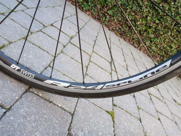 Grote foto bianchi sempre carbon fietsen en brommers racefietsen