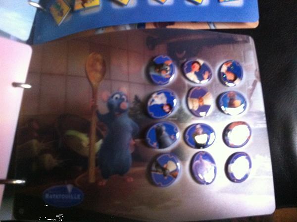 Grote foto pins new generation festival game kaarten verzamelen disney