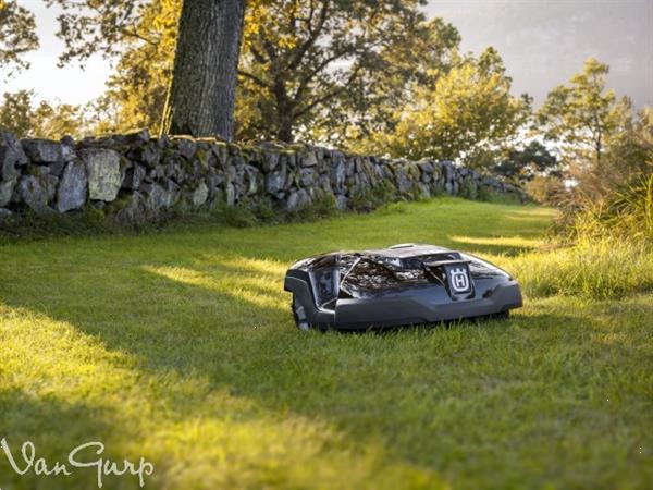 Grote foto gazonmaaiers nieuw husqvarna 310 gazn70227 van gu tuin en terras maairobots