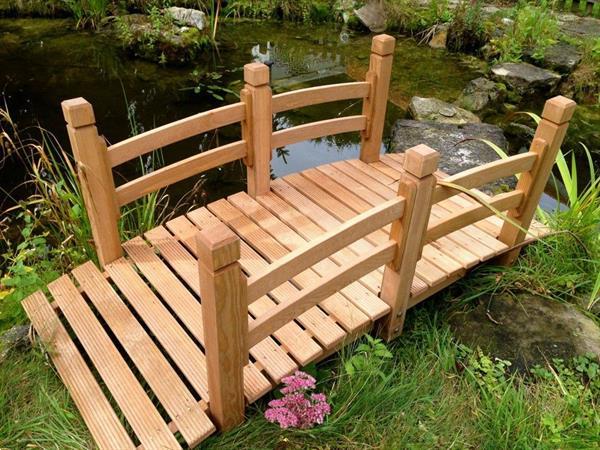 Grote foto 1 brug tuinbrug naaldhout geimpregneerd weerbestendig r tuin en terras tuinmeubelen