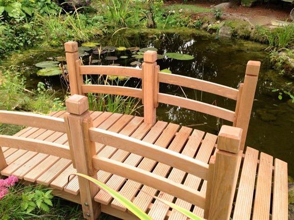Grote foto 1 brug tuinbrug naaldhout geimpregneerd weerbestendig r tuin en terras tuinmeubelen