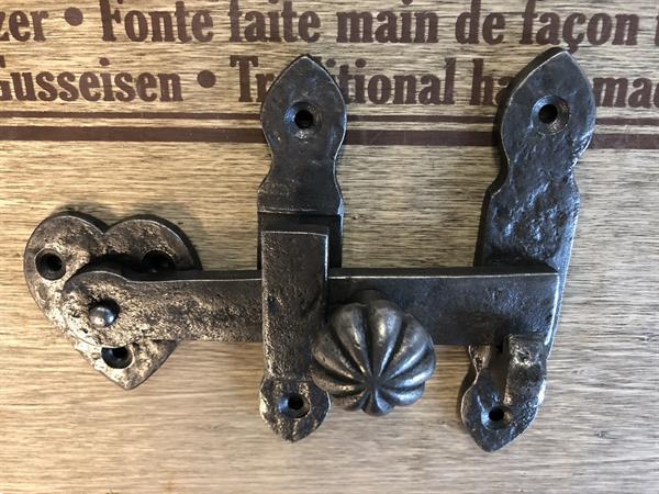 Grote foto valslot poortslot rustiek gegoten metaal zeer fraai tuin en terras overige tuin en terras