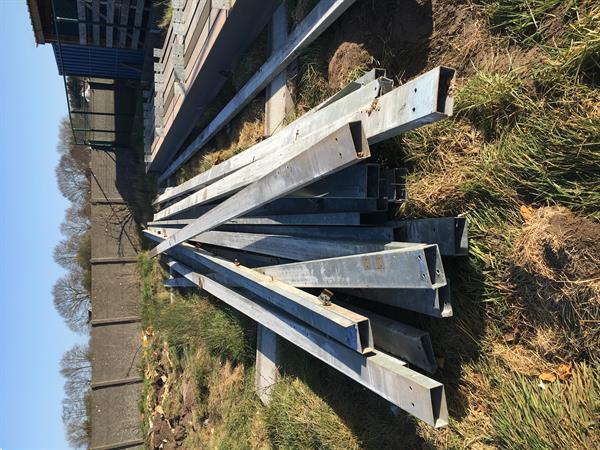 Grote foto gedemonteerde stalen constructie loods te koop doe het zelf en verbouw loodsen