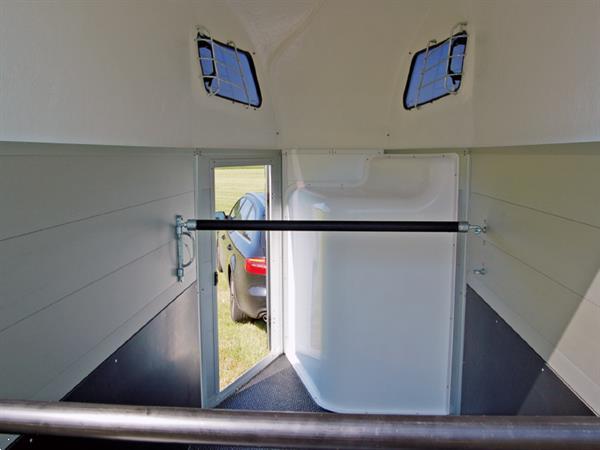Grote foto siriuss45 aluminium340 x 141 1600 kg paardentrailer dieren en toebehoren paarden accessoires