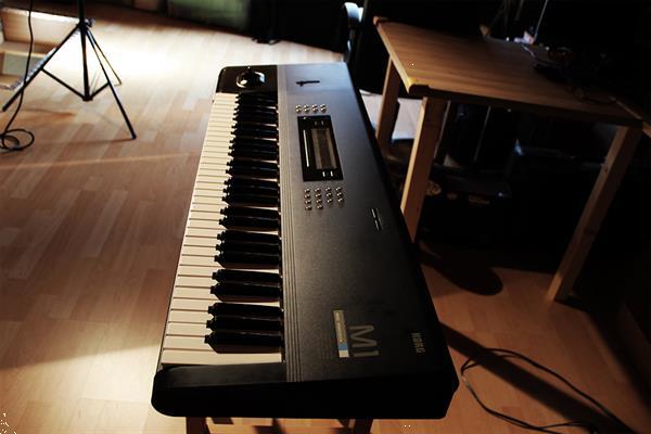 Grote foto korg m1 synthesizer workstation muziek en instrumenten keyboards