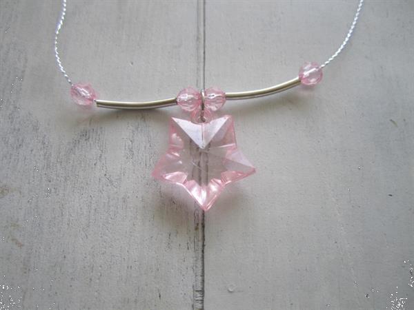 Grote foto set oorbellen en halsketting met roze sterretjes sieraden tassen en uiterlijk oorbellen