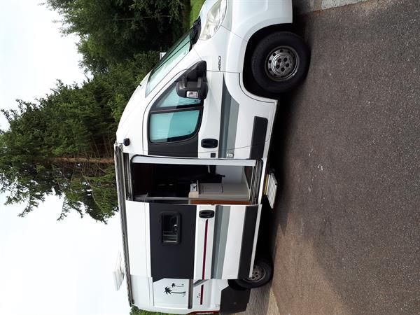Grote foto zelfbouw camper caravans en kamperen campers