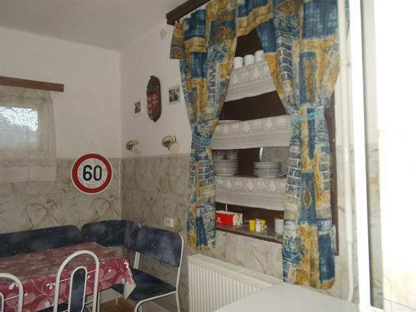 Grote foto a family house in north east of hungary huizen en kamers eengezinswoningen