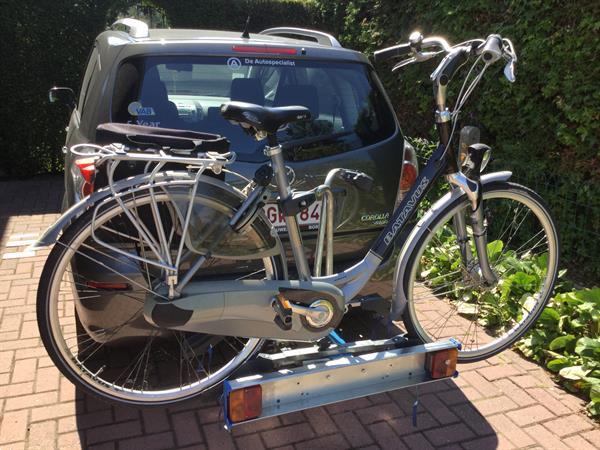 Grote foto fietsdrager fietsen en brommers fietsendragers en karren