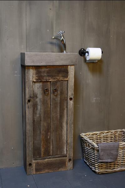 Grote foto oud eikenhouten landelijk toiletmeubel fontein dark grey doe het zelf en verbouw sanitair