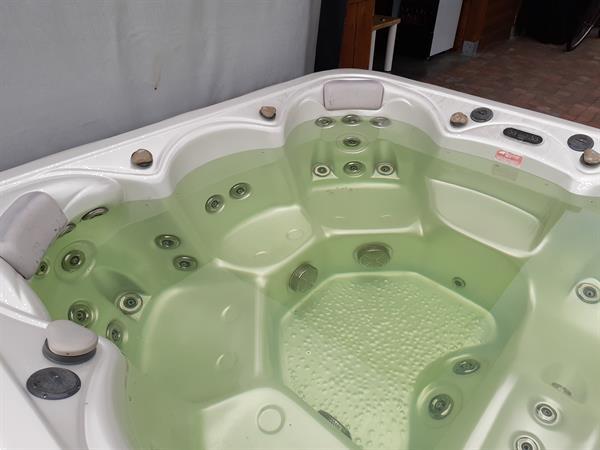 Grote foto jaccuzie tuin en terras zwembaden en spa