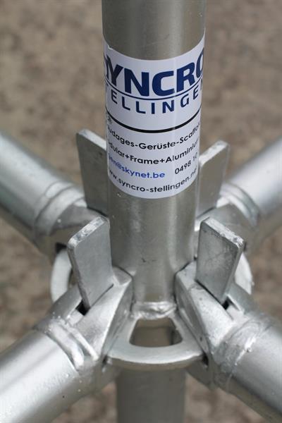 Grote foto gevel steiger 100m2 doe het zelf en verbouw steigers