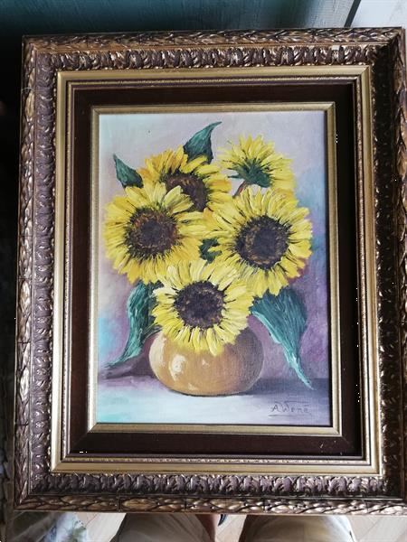 Grote foto stilleven op doek vaas met zonnebloemen antiek en kunst klassiek