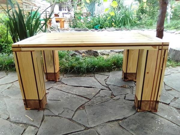 Grote foto art table from the wood species antiek en kunst tafels