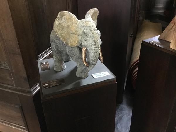 Grote foto olifant in brons malawi antiek en kunst koper en brons