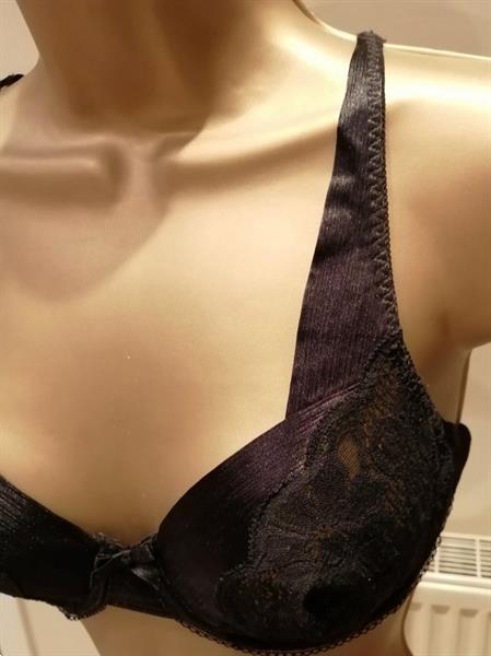 Grote foto chique zwarte bh van triumph 80b nieuw kleding dames ondergoed en lingerie merkkleding