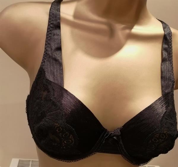 Grote foto chique zwarte bh van triumph 80b nieuw kleding dames ondergoed en lingerie merkkleding