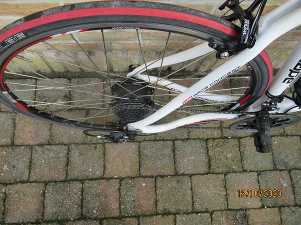 Grote foto te koop koersfiets omgebouwd met hulpmotor fietsen en brommers sportfietsen