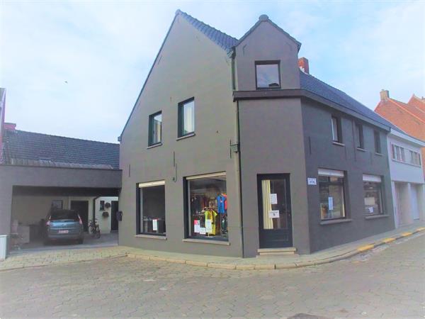 Grote foto winkel met woonplaats bedrijfspanden winkelruimte te koop