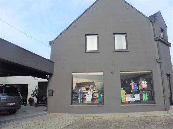 Grote foto winkel met woonplaats bedrijfspanden winkelruimte te koop