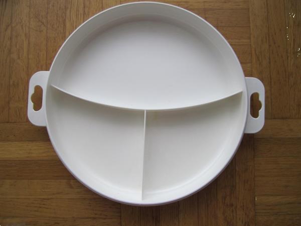 Grote foto handig 3 vaks magnetron bord met deksel huis en inrichting keukenbenodigdheden