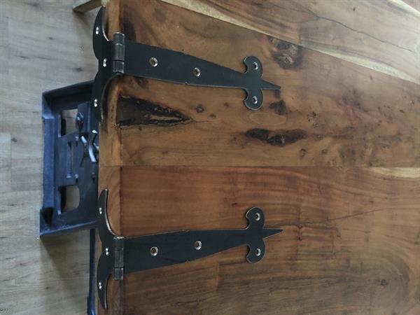 Grote foto set stalen meubel poort kist scharnieren fraai tuin en terras hekken en schuttingen