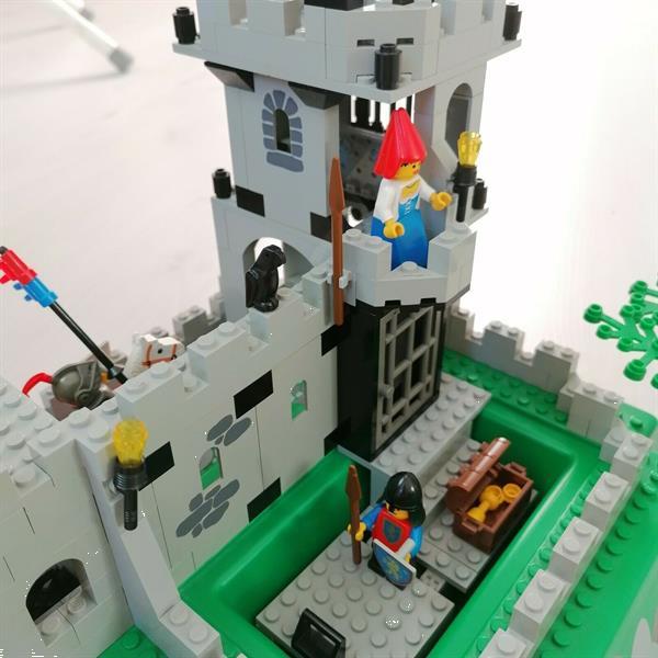 Grote foto lego 6081 king mountain fortress kinderen en baby duplo en lego