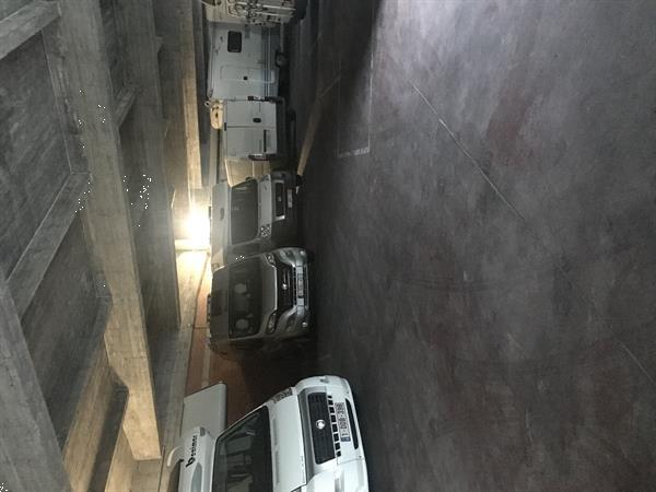 Grote foto parkeerplaats te borgerhout bedrijfspanden garageboxen te huur