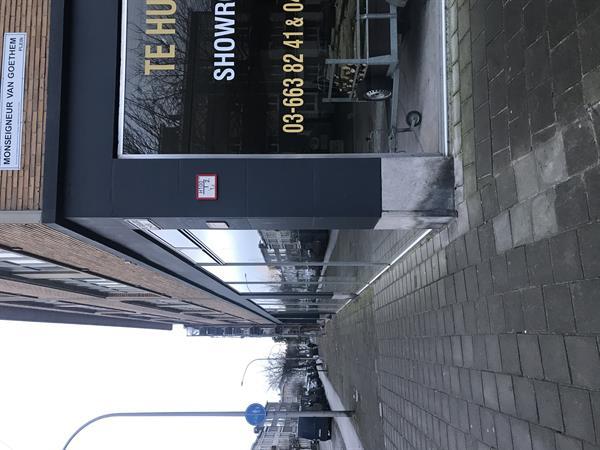 Grote foto parkeerplaats te borgerhout bedrijfspanden garageboxen te huur