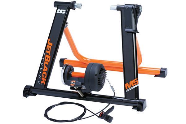 Grote foto jetblack m5 pro magnetic indoor fietstrainer app per stu sport en fitness overige sport en fitness