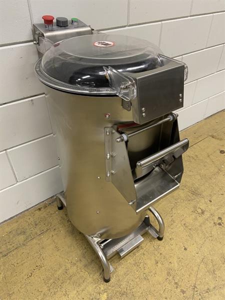 Grote foto rvs aardappelschrapmachine schrapmachine 300 kg uur 230v hor witgoed en apparatuur algemeen