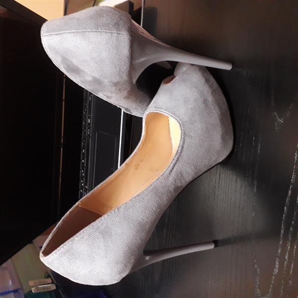 Grote foto pumps licht grijs kleding dames schoenen