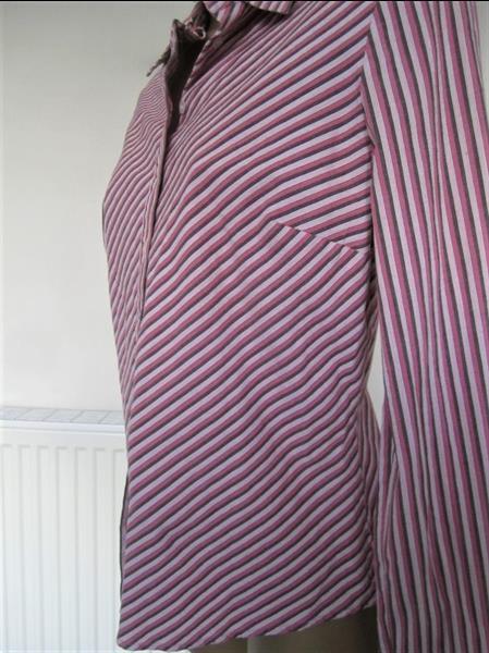 Grote foto trendy schuin gestreepte getailleerde blouse mt 38 kleding dames blouses