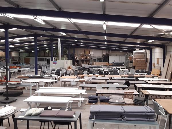 Grote foto outlet meubelen oostkamp tuin en terras tuinmeubelen