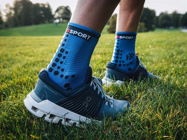 Grote foto compressport pro racing socks run high blue lolite 35 38 kleding heren sportkleding
