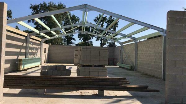 Grote foto stalen spanten vr woning stal loods zelfbouwer doe het zelf en verbouw ijzerwaren en bevestigingsmiddelen