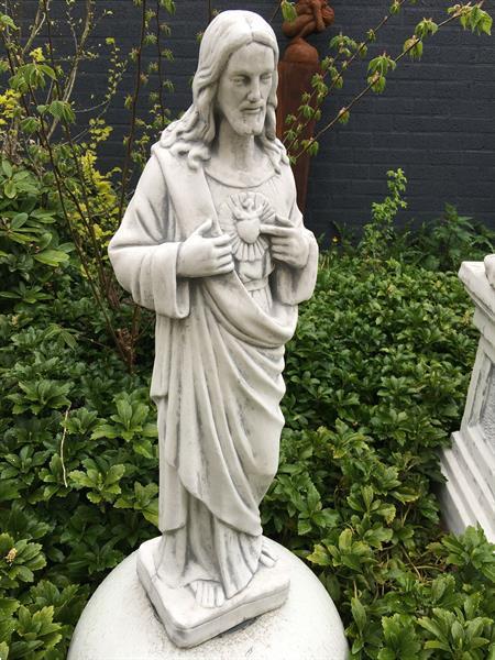 Grote foto jezus heilig hart beeld volle steen tuin en terras tuinbeelden en tuinkabouters