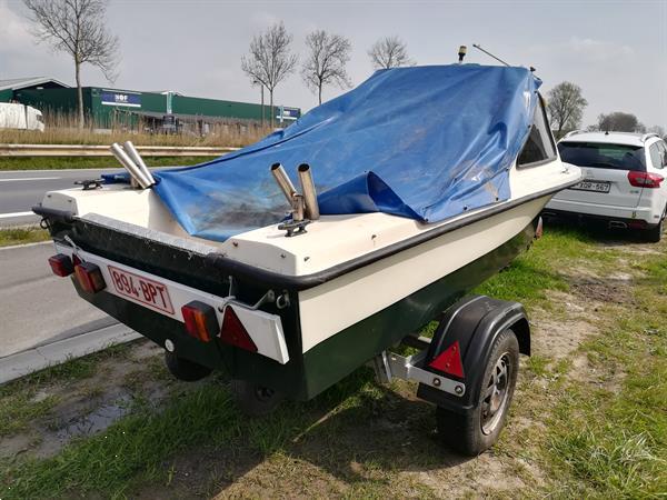 Grote foto visbootje watersport en boten motorboten en jachten