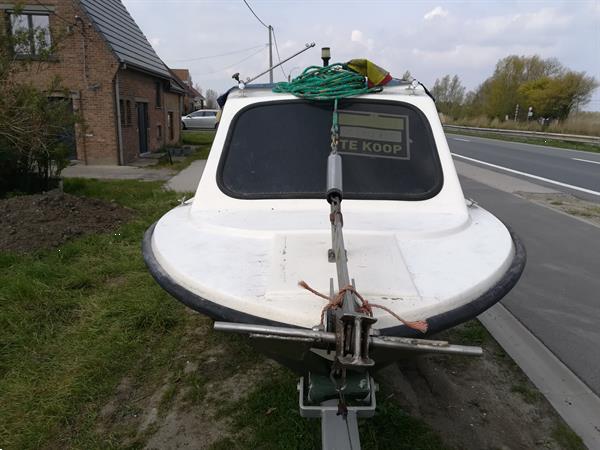 Grote foto visbootje watersport en boten motorboten en jachten