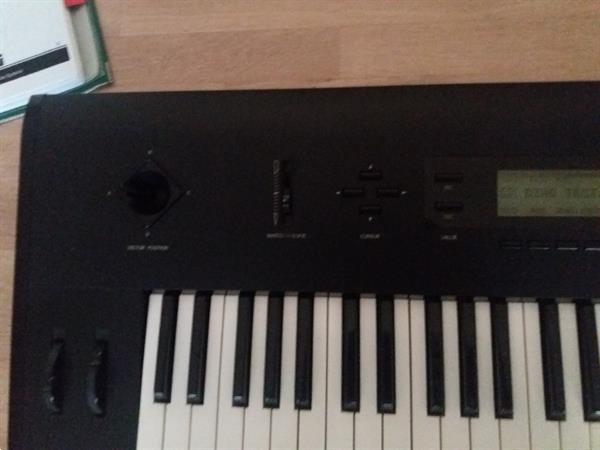 Grote foto de ambient synthesizer korg wavestation muziek en instrumenten synthesizers