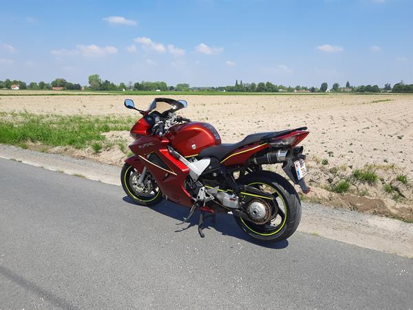 Grote foto honda vfr800 v tec motoren honda