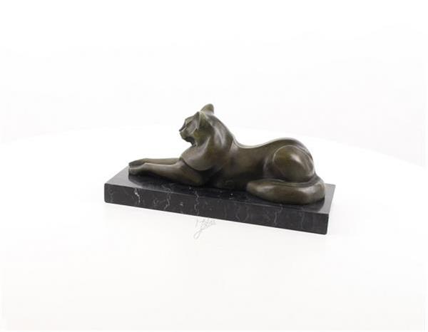 Grote foto bronzen beeld sculptuur van een liggende kat antiek en kunst koper en brons
