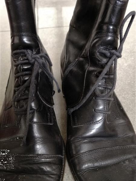 Grote foto zwarte lederen korte laarsjes van mylva 38 kleding dames schoenen