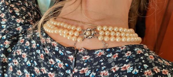 Grote foto collier collier met 3 rijen imitatieparels sieraden tassen en uiterlijk kettingen