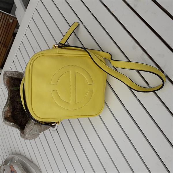 Grote foto divers handstassen nieuw kleding dames damestassen