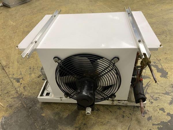 Grote foto helpman verdamper voor koelcel of vriescel horeca diversen overige diversen