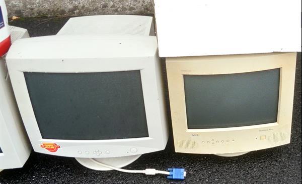 Grote foto oude monitors te koop computers en software monitoren