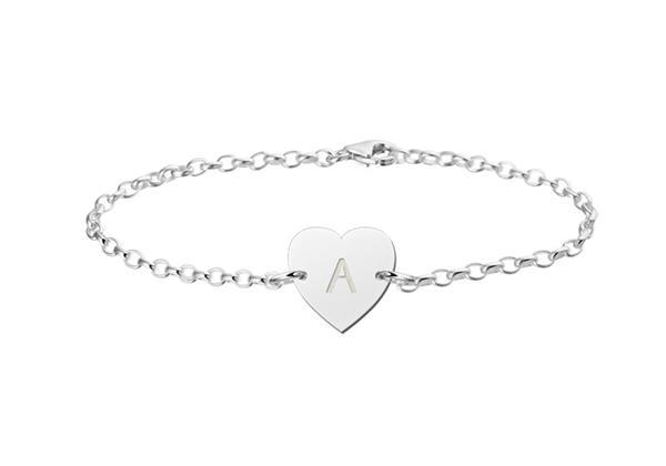 Grote foto zilveren armband met hartvormige letterhanger names4ever kleding dames sieraden